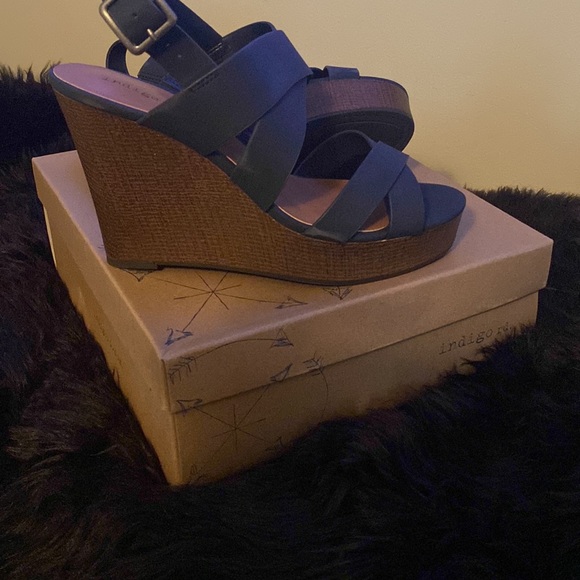 Indigo Rd Blue womens sandals - Picture 3 of 3